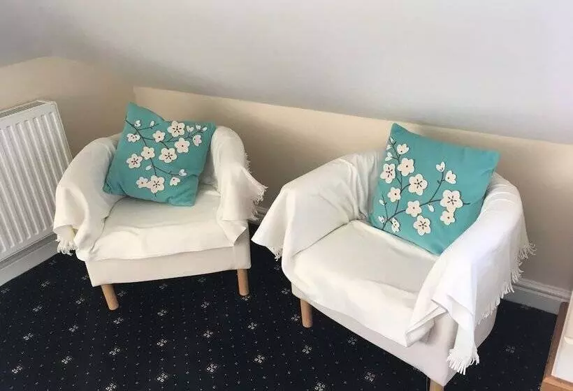 Bed and Breakfast Frome Dale