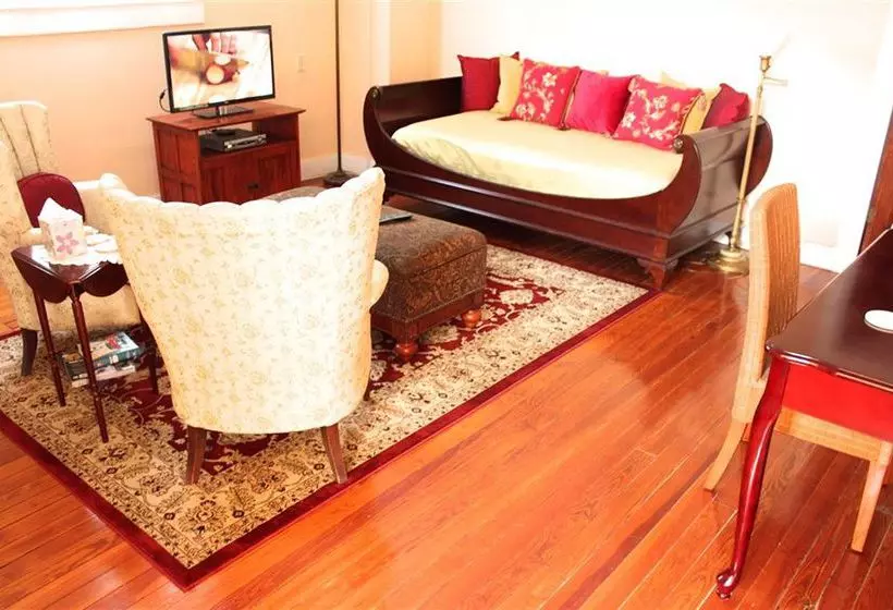 住宿加早餐  Gardenia Inn