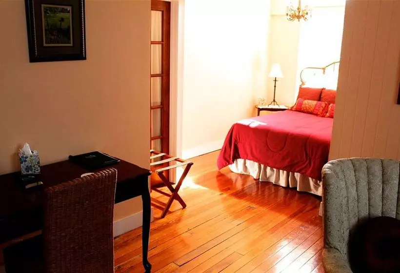 住宿加早餐  Gardenia Inn