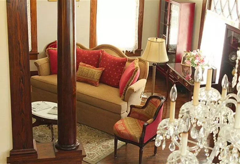 住宿加早餐  Gardenia Inn