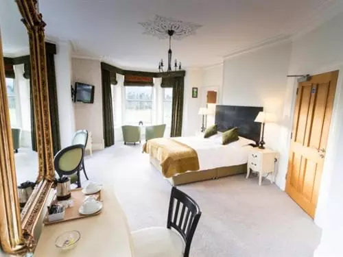 צימר Lakeside House