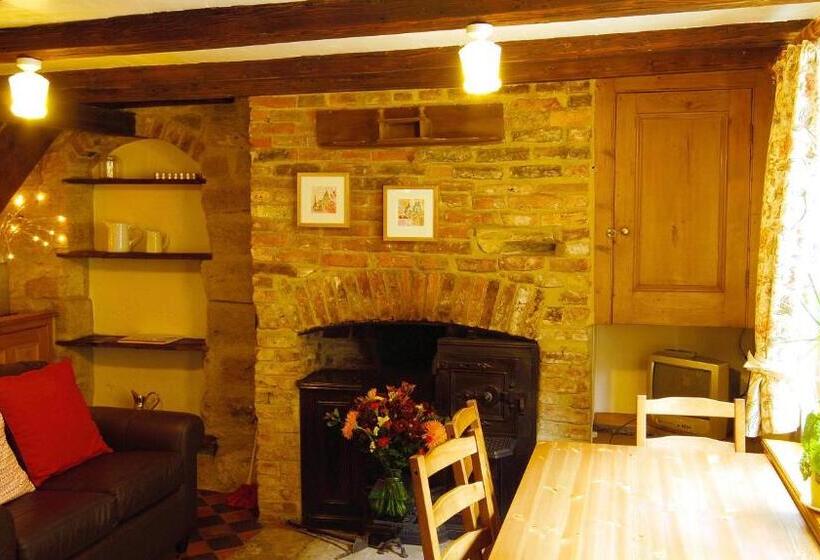 مبيت وإفطار Sanders Yard