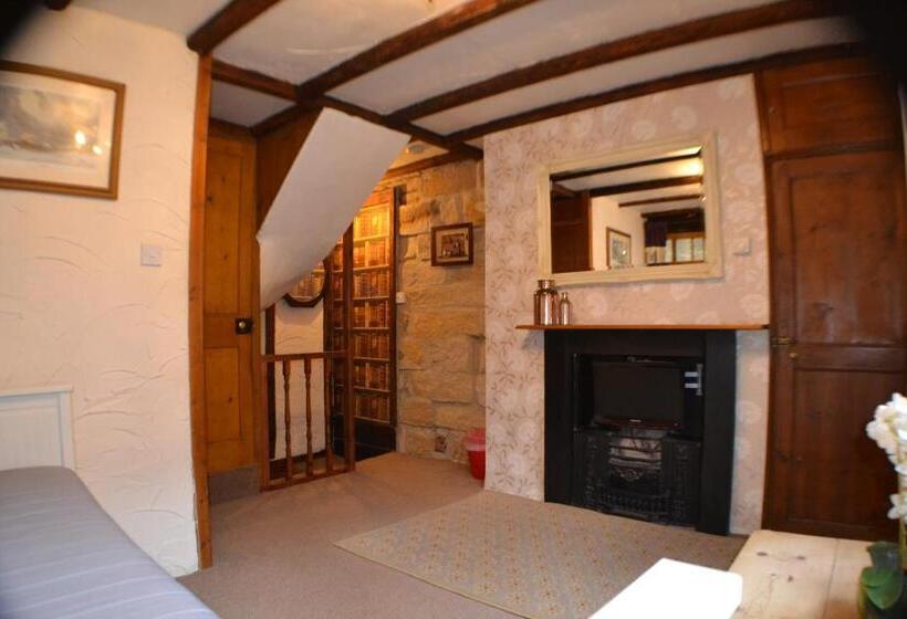 مبيت وإفطار Sanders Yard