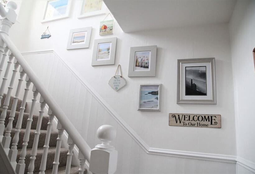 Bed and Breakfast Summer Breeze