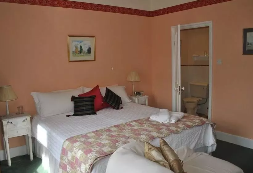 住宿加早餐  Taylard House