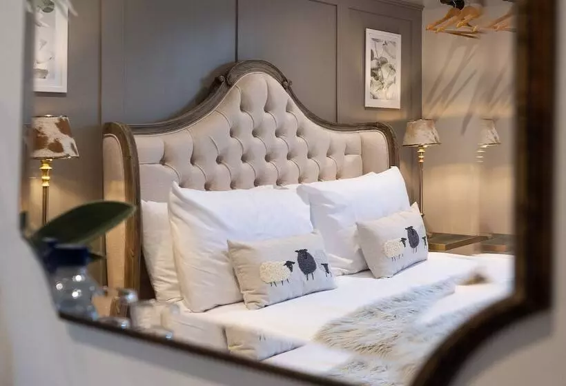 ベッドアンドブレックファースト The Bridge House Henley