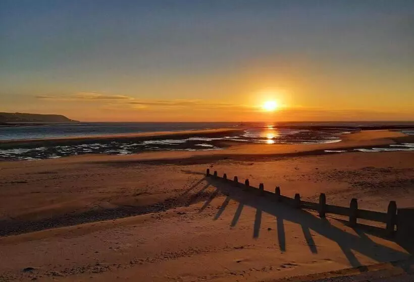 Bryn Melyn Apartments