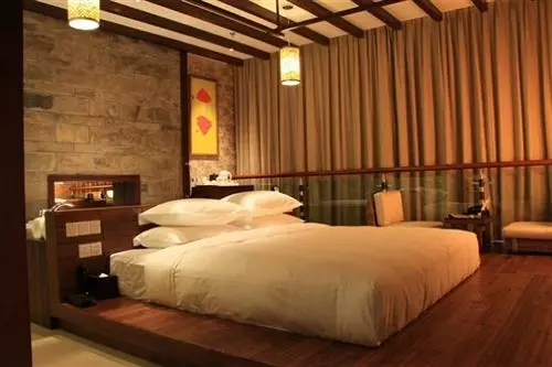 Celebrity Resort Huashuiwan