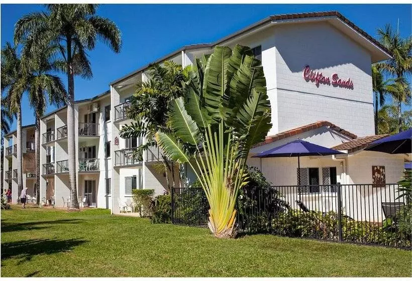 Clifton Sands Holiday Apartments
