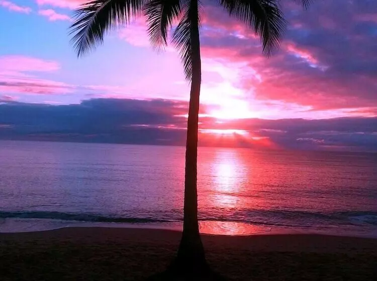 Clifton Sands Holiday Apartments