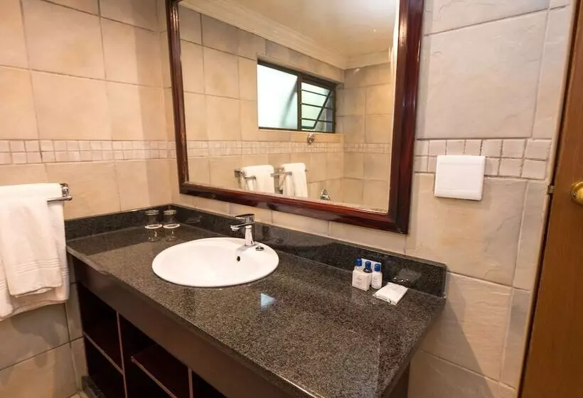 Отель Anew Resort Hunters Rest Rustenburg