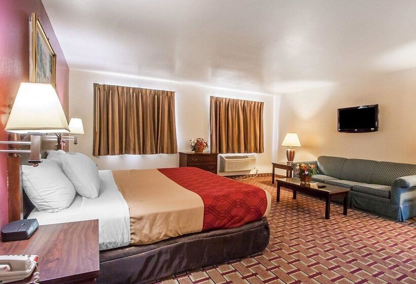 בית מלון כפרי Econo Lodge
