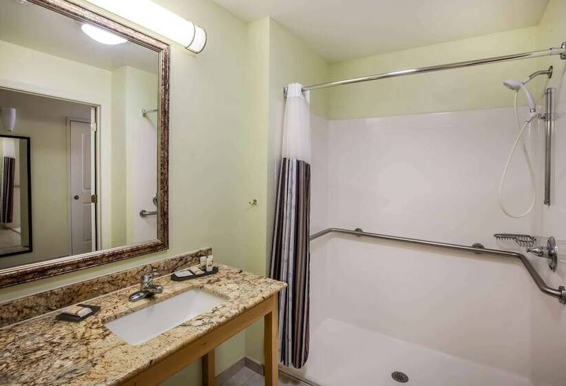 فندق La Quinta By Wyndham Odessa North