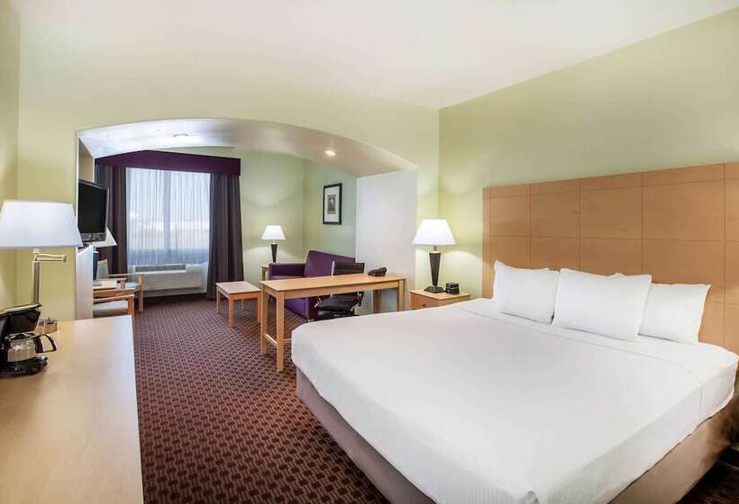 فندق La Quinta By Wyndham Odessa North