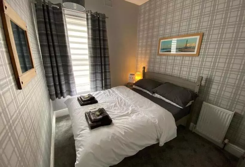 ホテル Lee & Chris S Belvedere  Adults Only