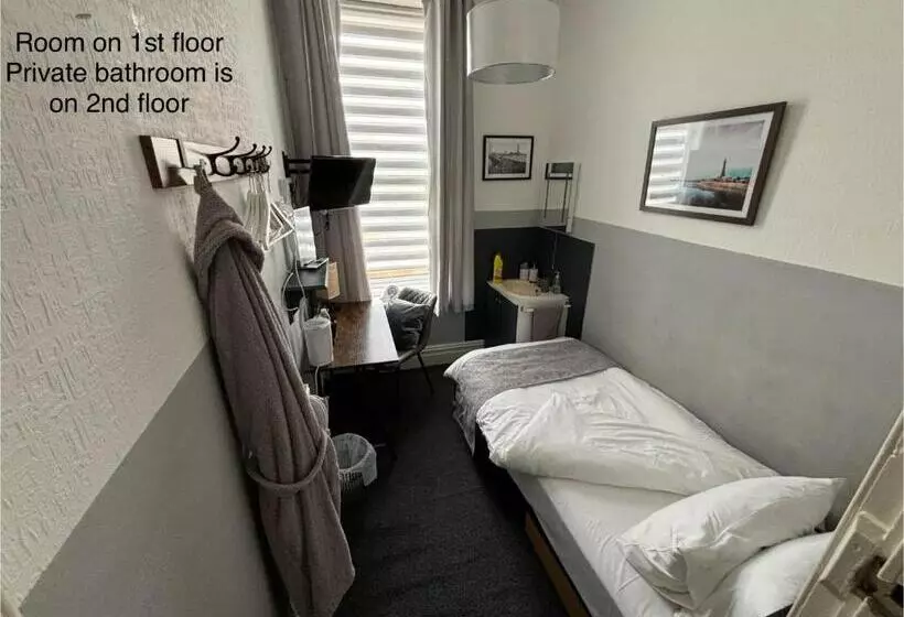 ホテル Lee & Chris S Belvedere  Adults Only