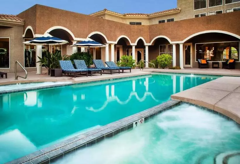 Hotelli Luxury Condos By Meridian Condoresorts  Scottsdale