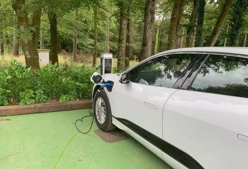 Отель The Bickford Arms Inn