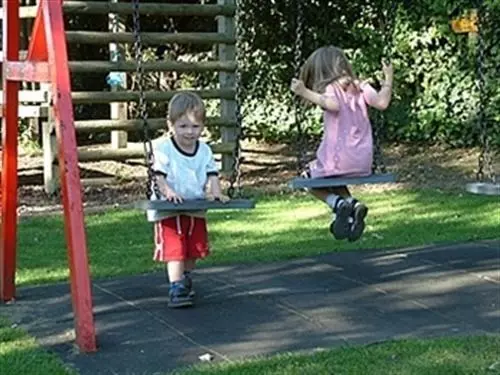 فندق The Egerton Arms Country Inn