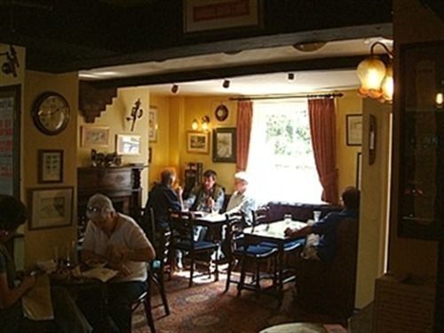 Отель The Egerton Arms Country Inn