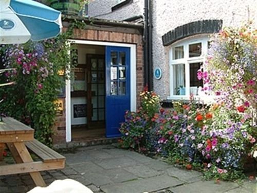 Отель The Egerton Arms Country Inn