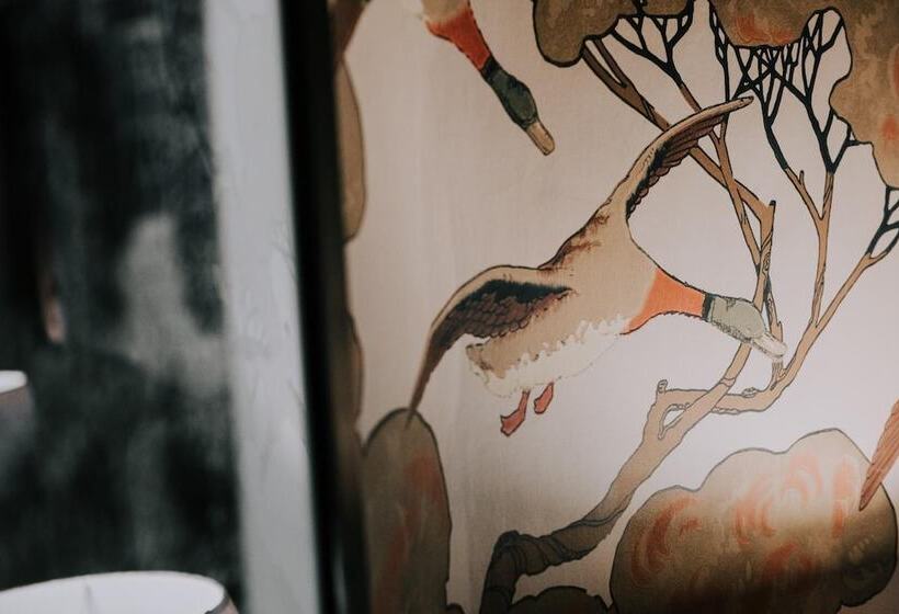 فندق The Falkland Arms