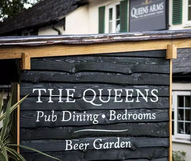 호텔 The Queen S Arms