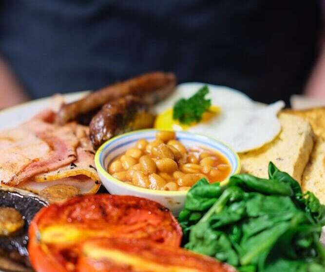 فندق The Queen S Arms