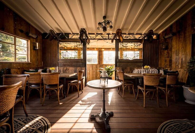 فندق The Queen S Arms