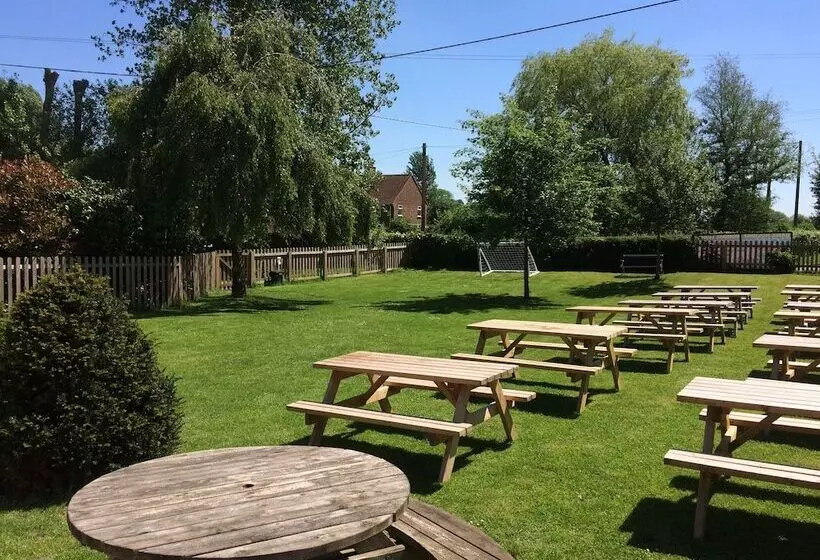 호텔 The Queen S Arms