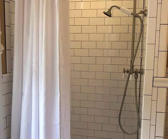 Hoyt House Luxury Bed & Breakfast