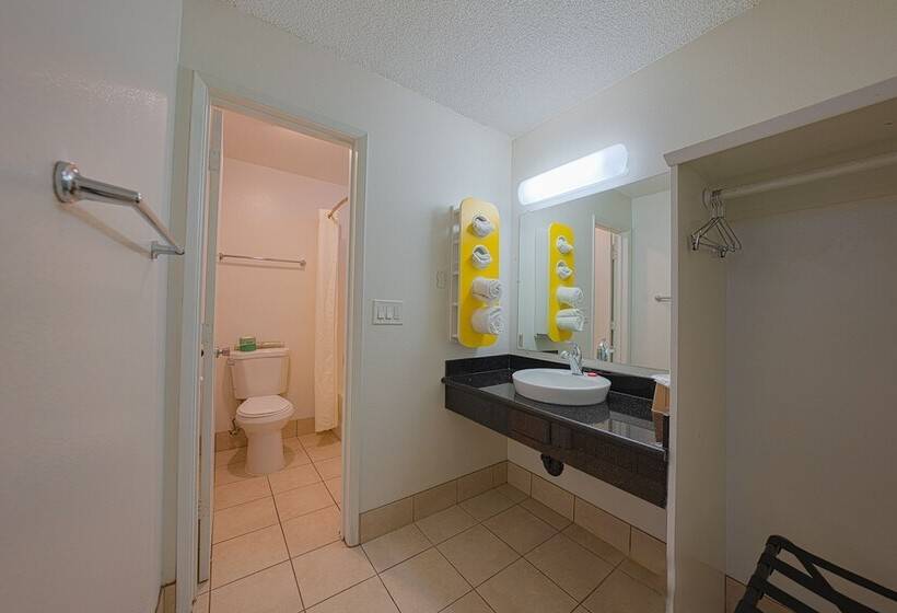 Motel 6saint Helens, Or