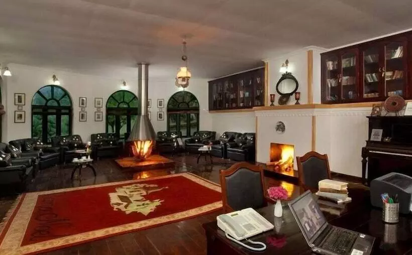 منتجع Camp Noel