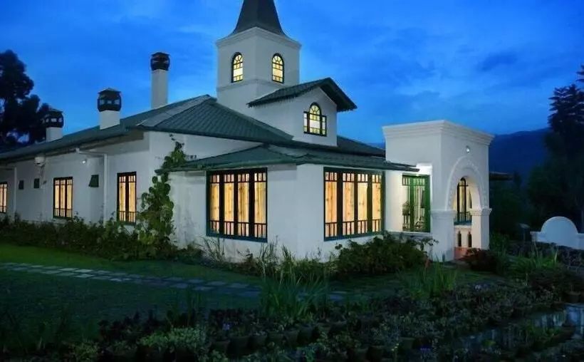 منتجع Camp Noel