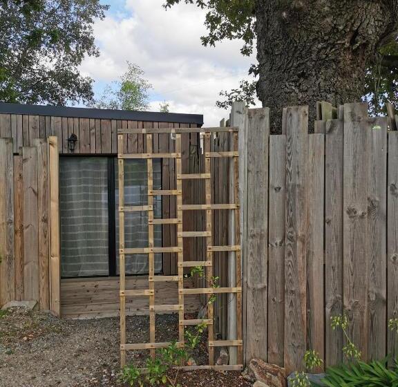 Bed and Breakfast Au Poème Du Chêne, Logement Indépendant, Intimité, Arrivée Autonome