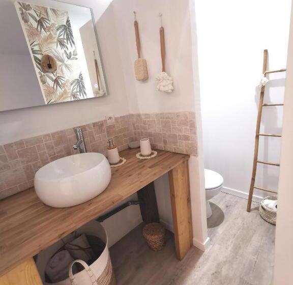 Bed and Breakfast Au Poème Du Chêne, Logement Indépendant, Intimité, Arrivée Autonome