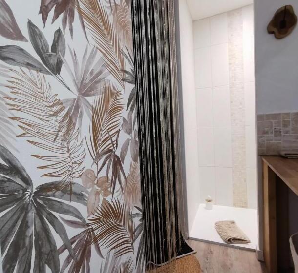 Bed and Breakfast Au Poème Du Chêne, Logement Indépendant, Intimité, Arrivée Autonome