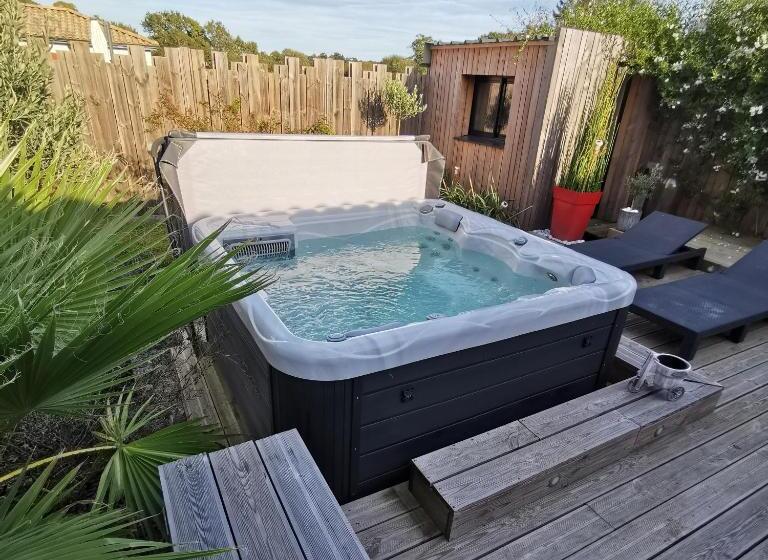 Bed and Breakfast Au Poème Du Chêne, Logement Indépendant, Intimité, Arrivée Autonome