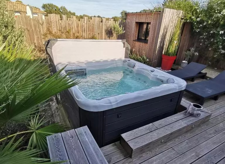 Aamiaismajoitus (B&B) Au Poème Du Chêne, Logement Indépendant, Intimité, Arrivée Autonome