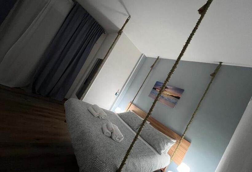 تختخواب و صبحانه Villa Come A Casa Tua