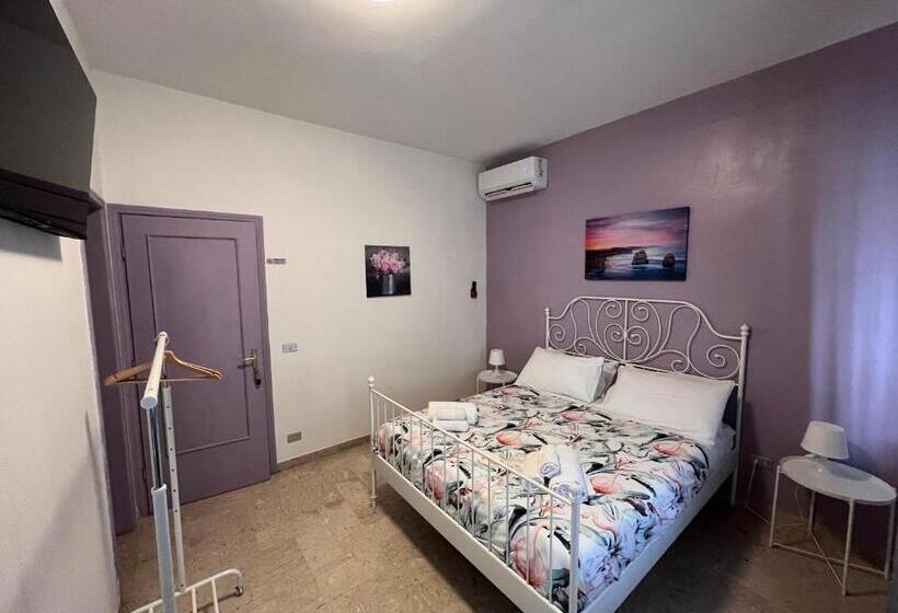 تختخواب و صبحانه Villa Come A Casa Tua