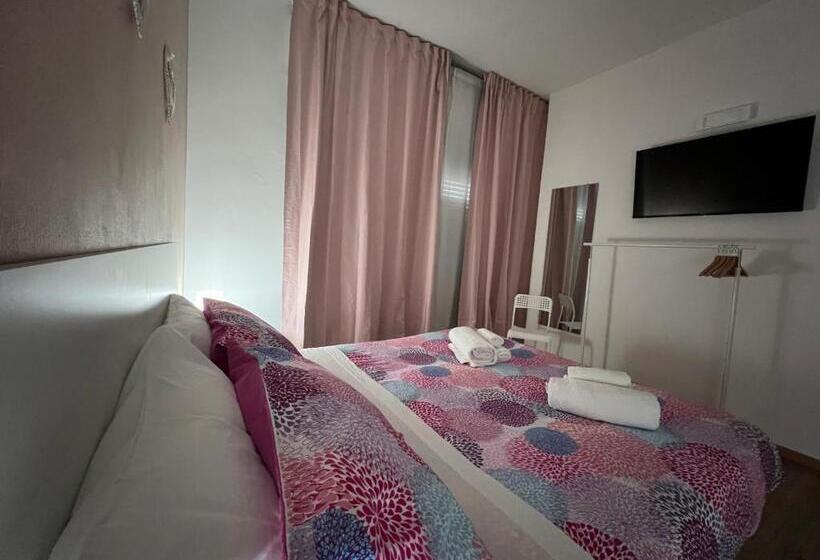 تختخواب و صبحانه Villa Come A Casa Tua