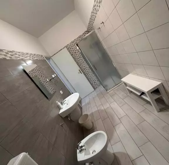 تختخواب و صبحانه Villa Come A Casa Tua