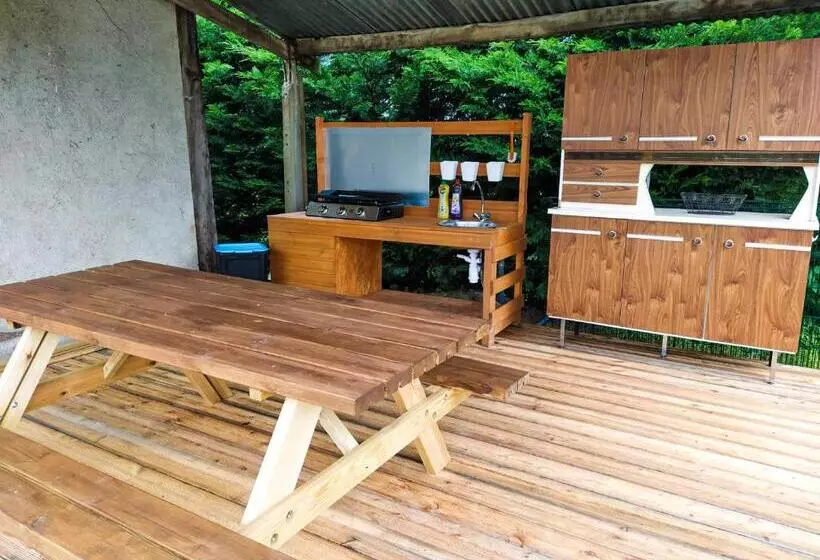 Aamiaismajoitus (B&B) Gîte Les Grandes Menières Proche Du Pal