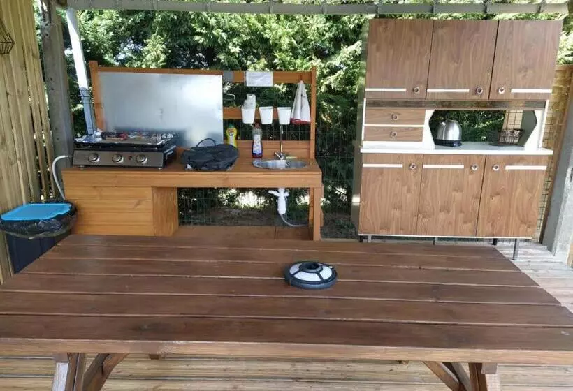 Aamiaismajoitus (B&B) Gîte Les Grandes Menières Proche Du Pal