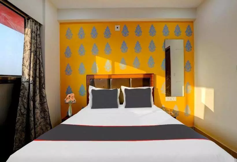 Fabhotel Green Park