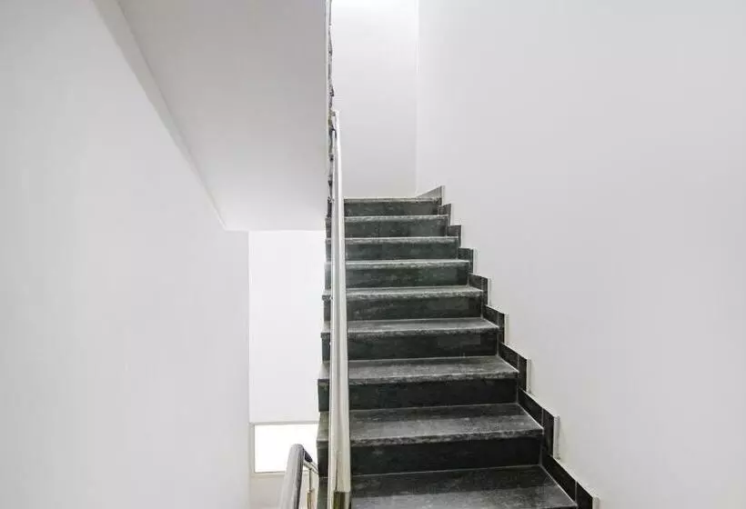 Fabhotel Chandigarh