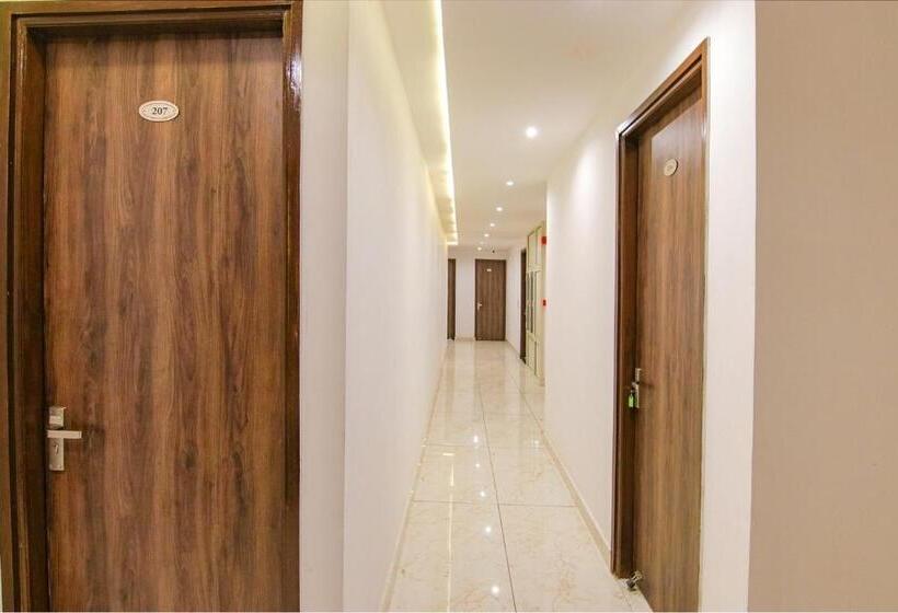 Fabhotel Chandigarh