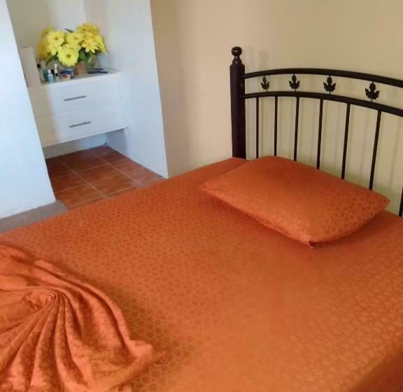 G S Nest Bed And Breakfast