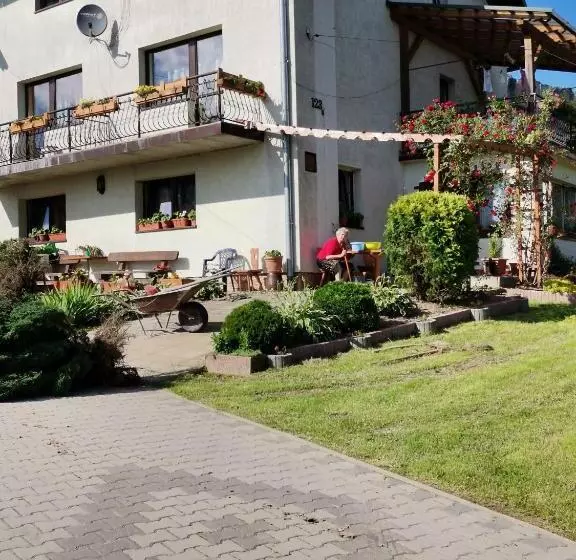 ホテル Agroturystyka Pensjonat Paula